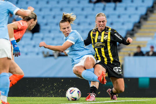 Malmö FFs Sara Kanutte Sørensen Fornes och Häckens