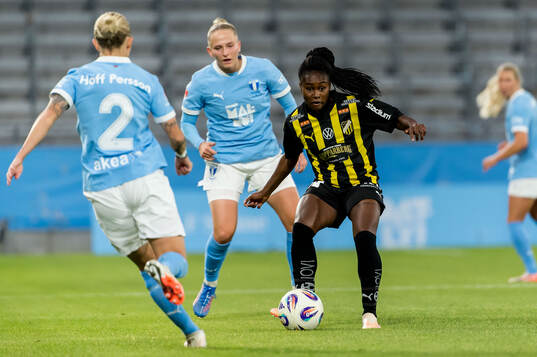 Häckens Monica Jusu Bah och Malmö FFs Tuva Skoog