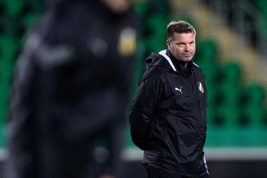coach Jens Gustafsson