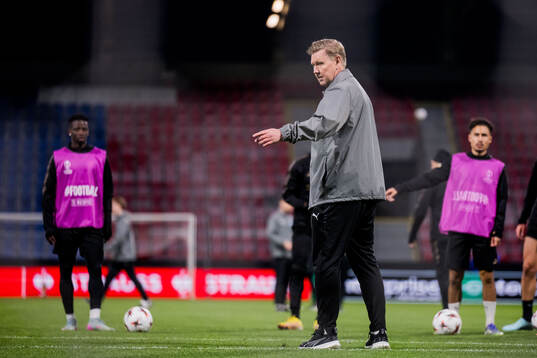 Assistant coach Peter Wettergren