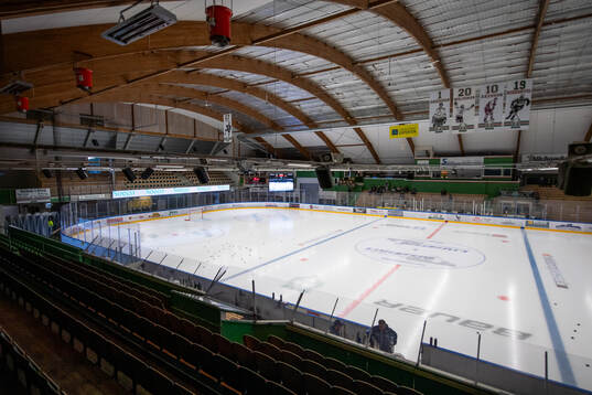Interiör vy över arenan