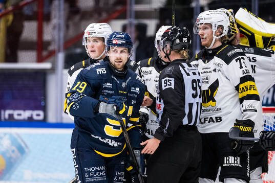 Södertäljes Hampus Harlestam och Västerås Oskar Kvist