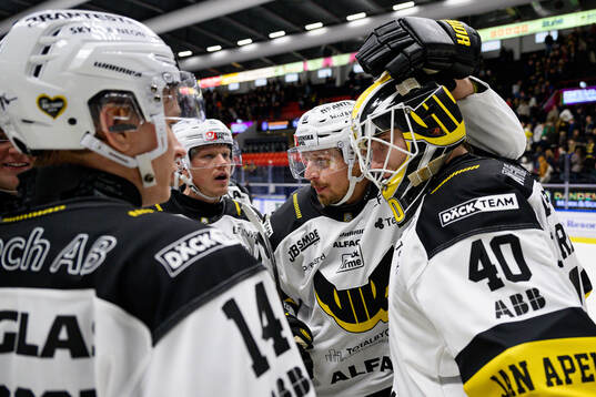 Bläddra bland fler bilder av Ishockey, Hockeyallsvenskan, Södertälje - Västerås