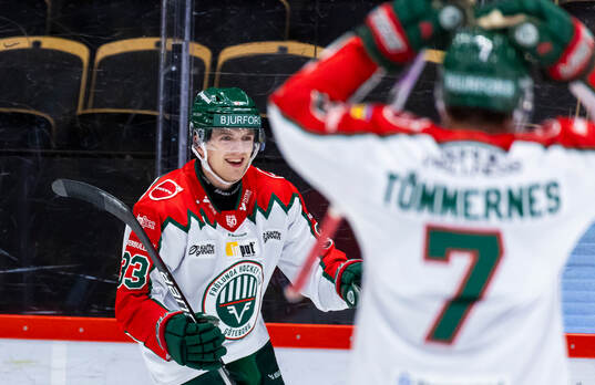 Frölundas Linus Högberg jublar