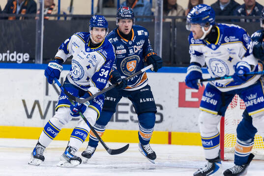 Leksands Peter Cehlarik och Växjös Joel Persson