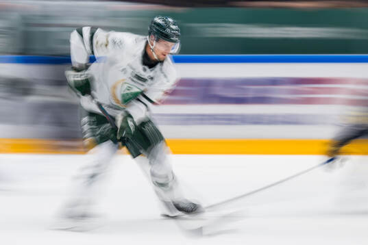 Färjestads Adam Ollas Mattsson