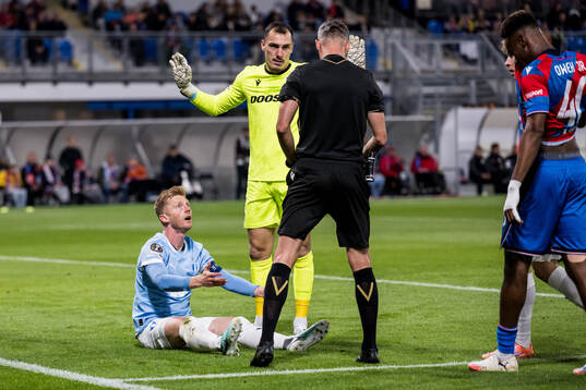 Anders Christiansen of Malmö FF looks dejected
