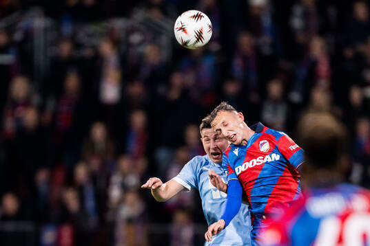Lasse Berg Johnsen of Malmö FF and Matej Valenta of