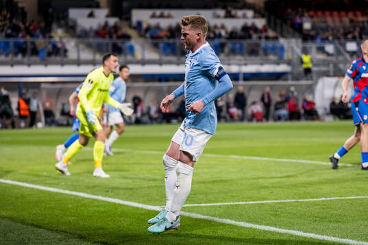Anders Christiansen of Malmö FF in pain