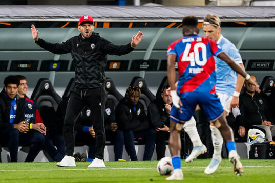 Head coach Marek Bakos of Viktoria Plzen
