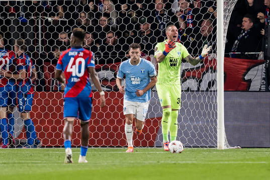 Goalkeeper Robin Olsen of Malmö FF looks dejected