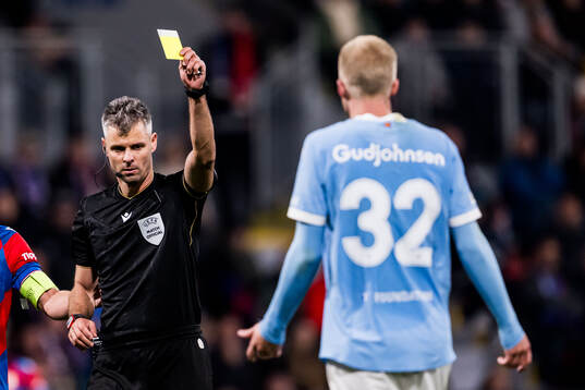 Referee Enea Jorgji