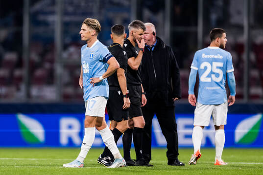 Jens Stryger Larsen of Malmö FF looks dejected