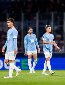 Jens Stryger Larsen of Malmö FF looks dejected