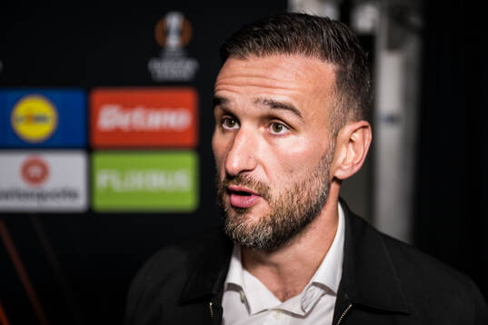 Head coach Anes Mravac of Malmö FF is being interviewed
