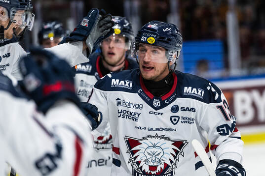Linköpings Jakub Vrana jublar