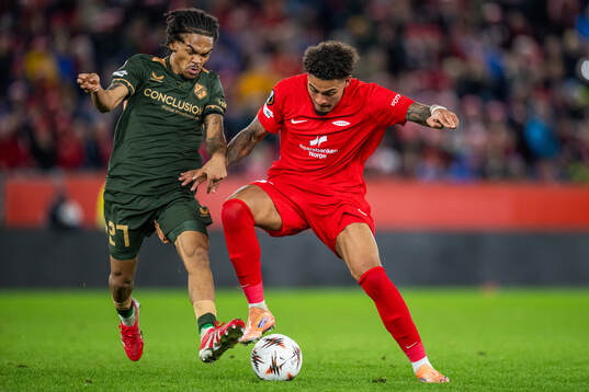 Alonzo Engwanda of Utrecht and Noah Holm of Brann