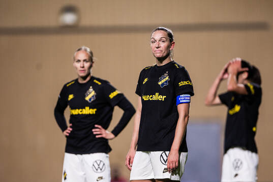 AIKs Jennie Nordin deppar