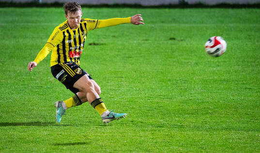 IFK Hässleholms Axel Crnalic i matchen i division 2 mellan