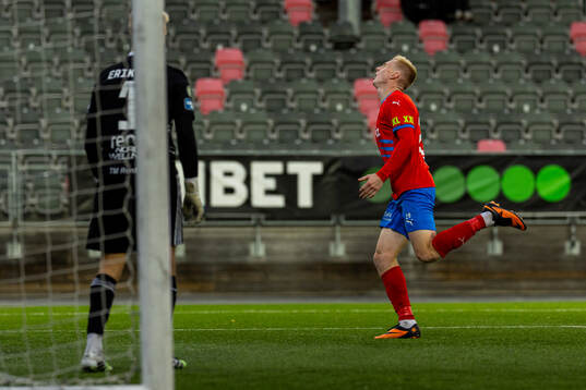 Helsingborgs Oscar Aga deppar