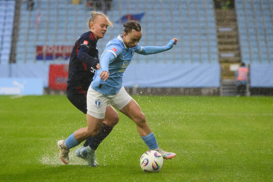 Rosengårds Molly Johansson och Malmö FFs Miljana Ivanovic