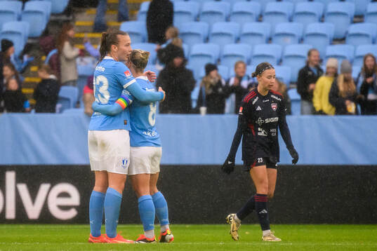 Malmö FFs Sara Kanutte Sørensen Fornes och Mia Persson