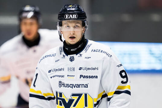 HV71s Aleksi Heponiemi