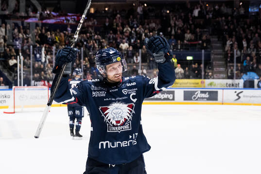 Linköpings Christoffer Ehn jublar