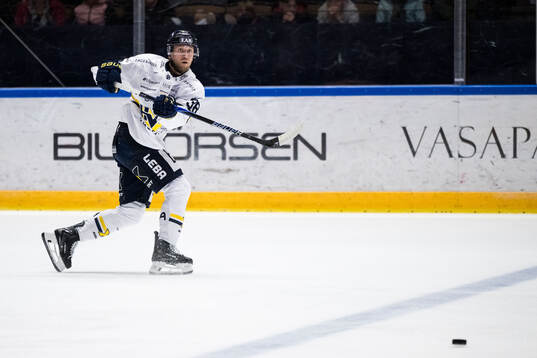 HV71s Olle Alsing