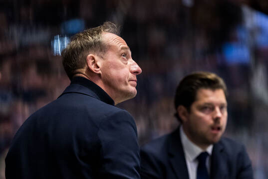 Linköpings tränare Mikael Håkanson deppar