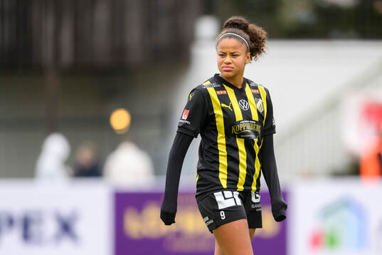 Häckens Felicia Schröder