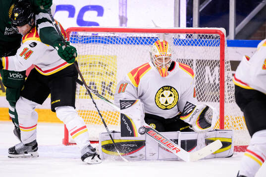 Brynäs målvakt Collin Delia