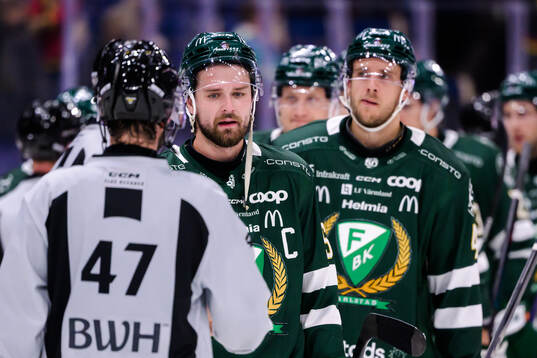 Färjestads Linus Johansson deppar