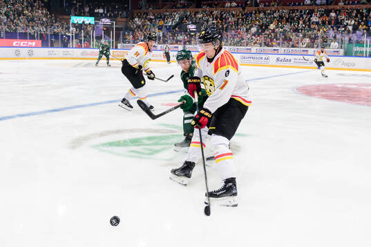 Färjestads Per Åslund och Brynäs Lucas Pettersson