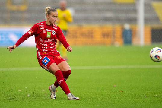 KIF Örebros Demi Pierre