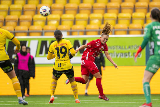 KIF Örebros Vera Andersson