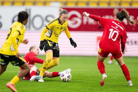 KIF Örebros Emilia Jägestedt Widstrand och Elfsborgs