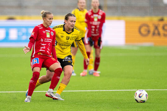 KIF Örebros Demi Pierre och Elfsborgs Ellen Nilsson