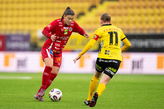 KIF Örebros Bella Sember