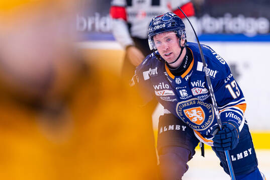 Växjös Dylan Mclaughlin jublar