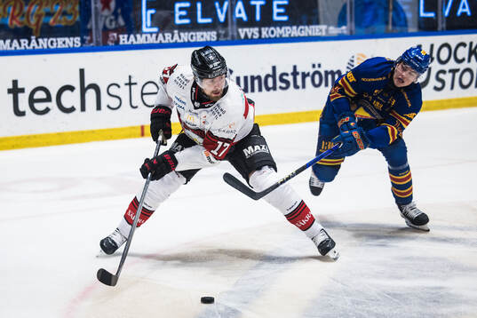 Malmö Redhawks Johan Ivarsson och Djurgårdens Anton
