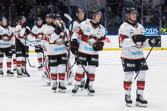Malmö Redhawks Thomas Berg Paulsen och Eemil Viro deppar