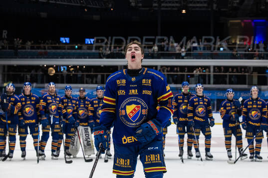 Djurgårdens Anton Frondell jublar