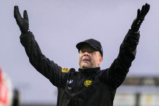 Mjällbys Anders Torstensson jublar
