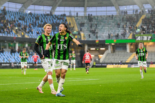 GAIS Rasmus Niklasson Petrovic och Amin Boudri jublar