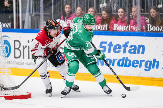 Örebros Luke Martin och Rögles Daniel Zaar