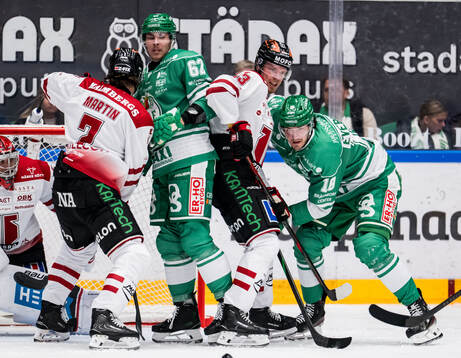 Rögles Lubos Horky och Örebros Christopher Mastomäki och