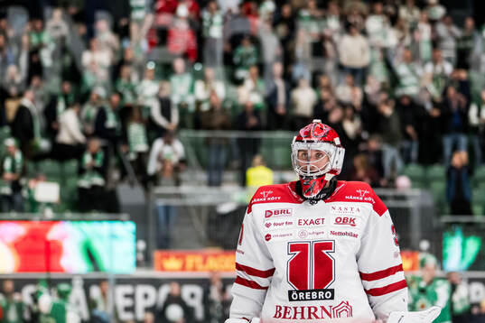 Örebros målvakt Jonas Arntzen deppar