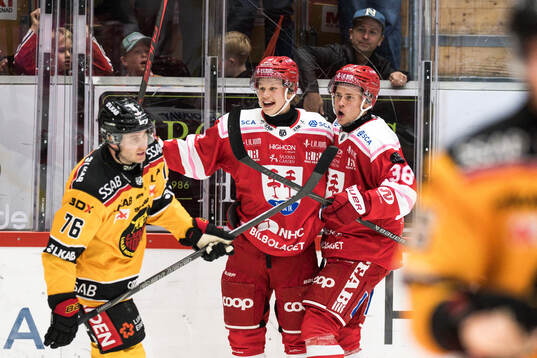 Timrås Eddie Genborg och Albin Sundin jublar