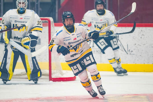 HV71s Eimear Leacy